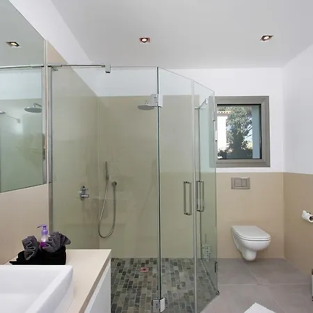 Casa Linda Βίλα *